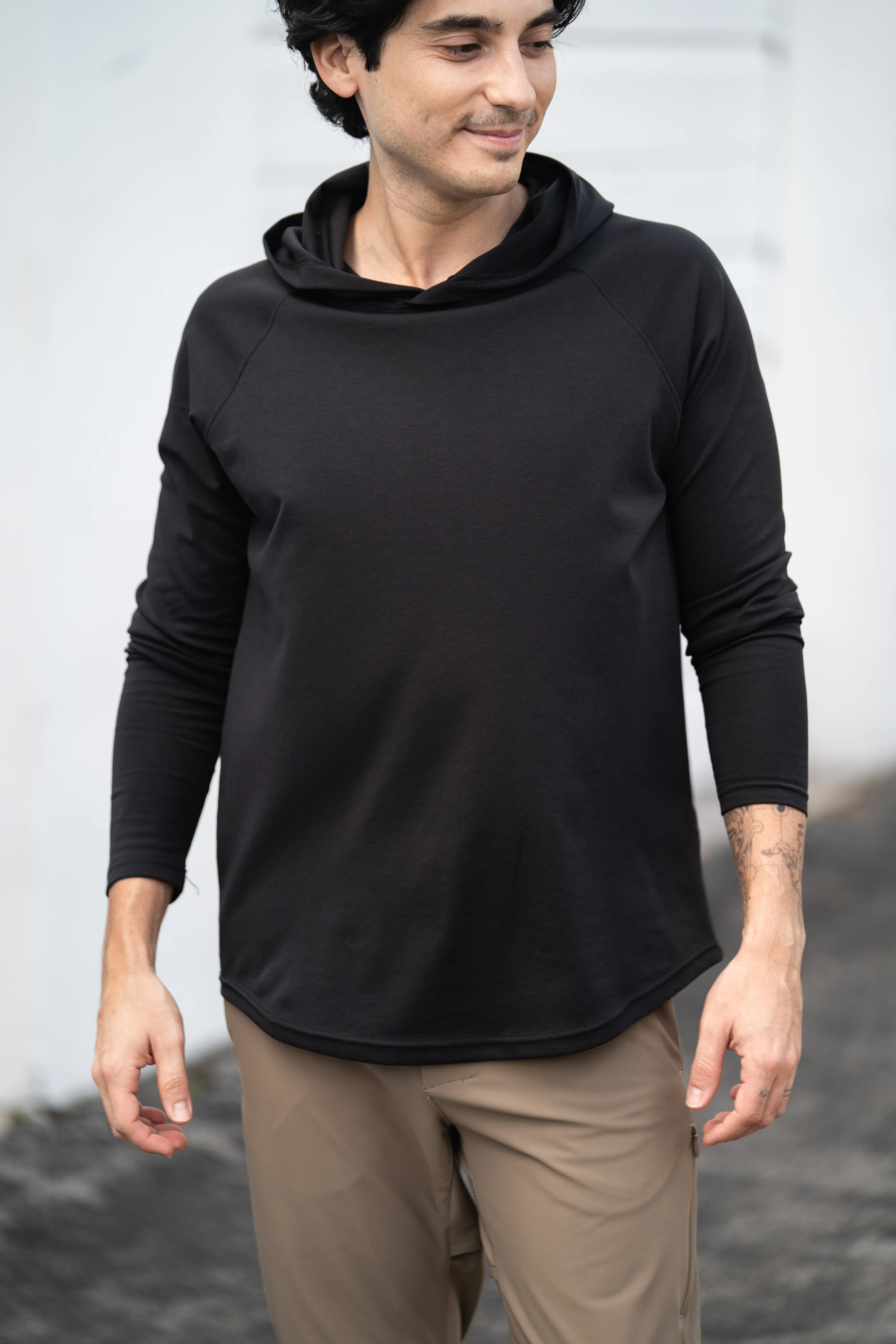 Aero Knit Hooded T Black - Image 4