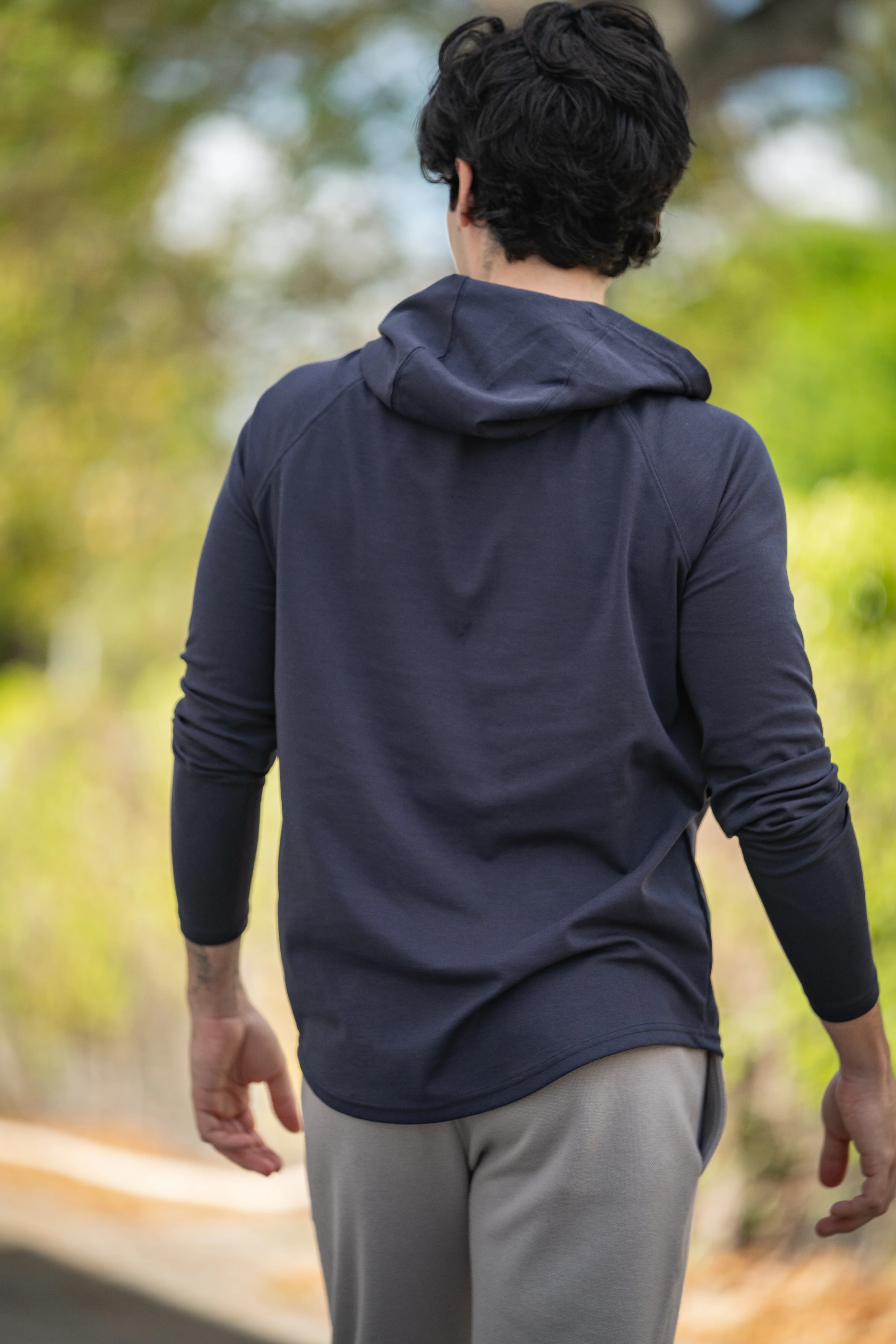 Aero Knit Hooded T Navy - Image 4