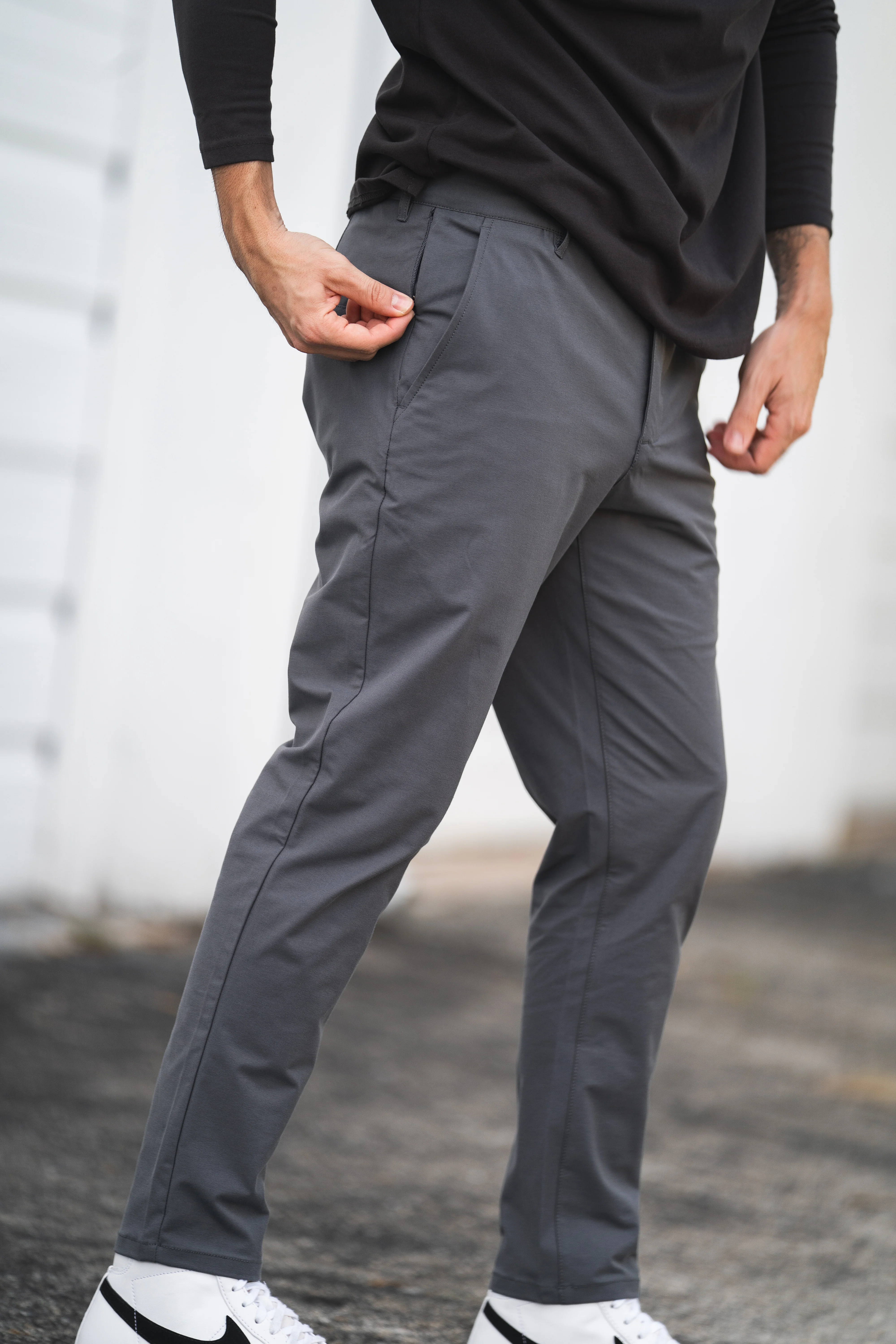 Coda Tech Chino Charcoal - Image 5