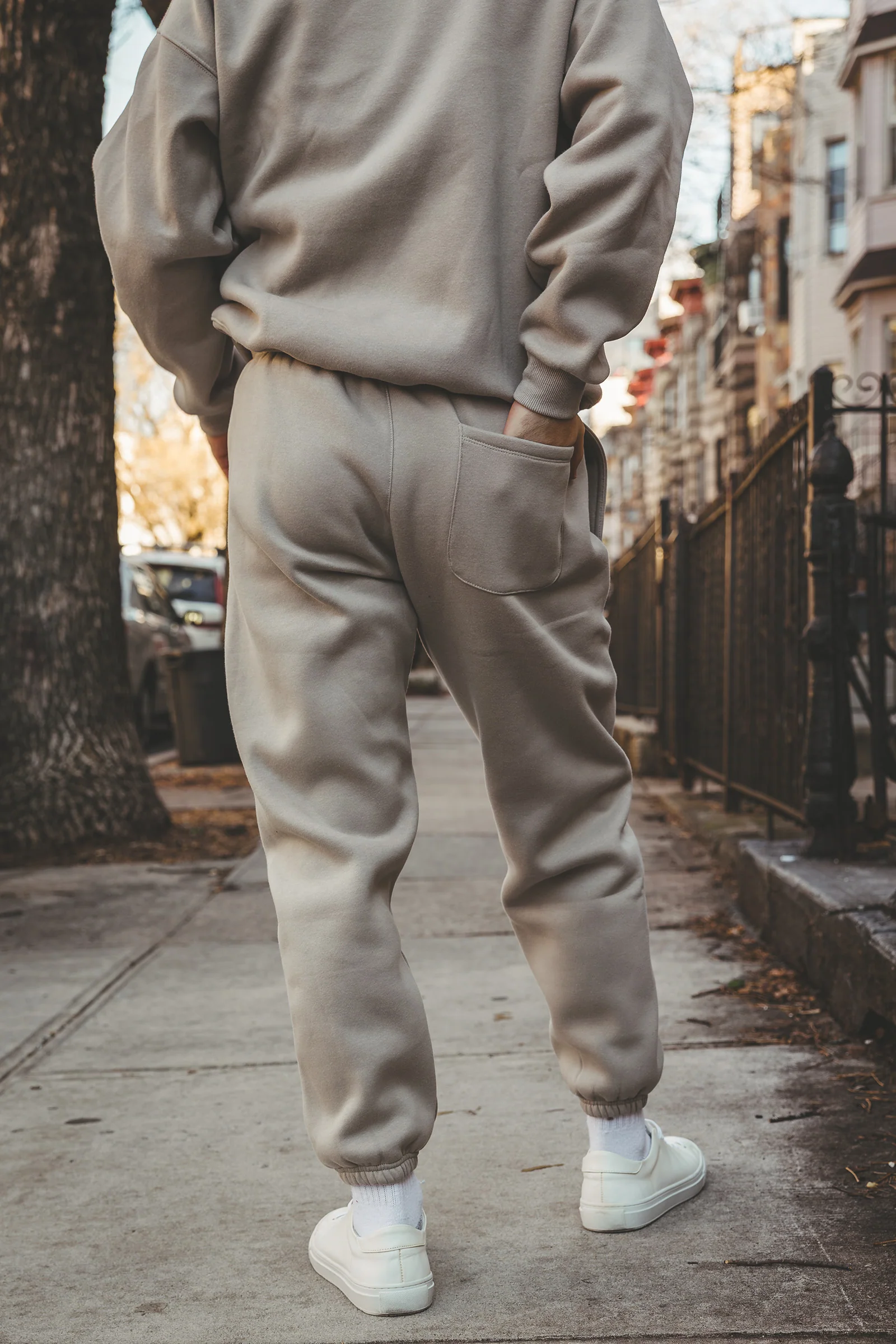 Core Sweatpants Dune - Image 3