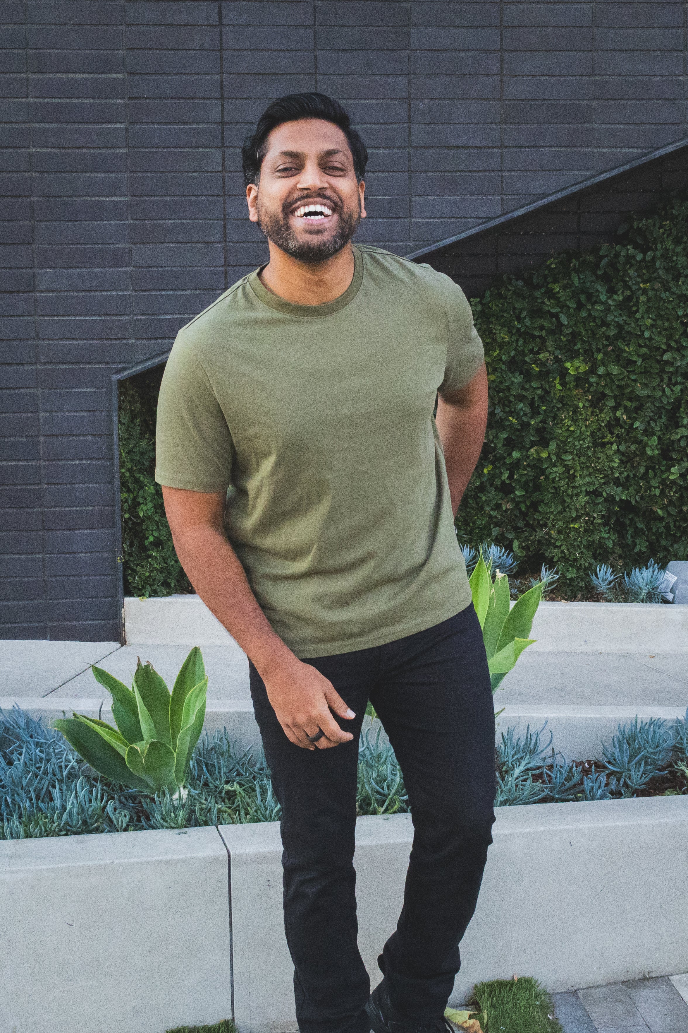 Core T-Shirt Regular Fit Olive - Image 3