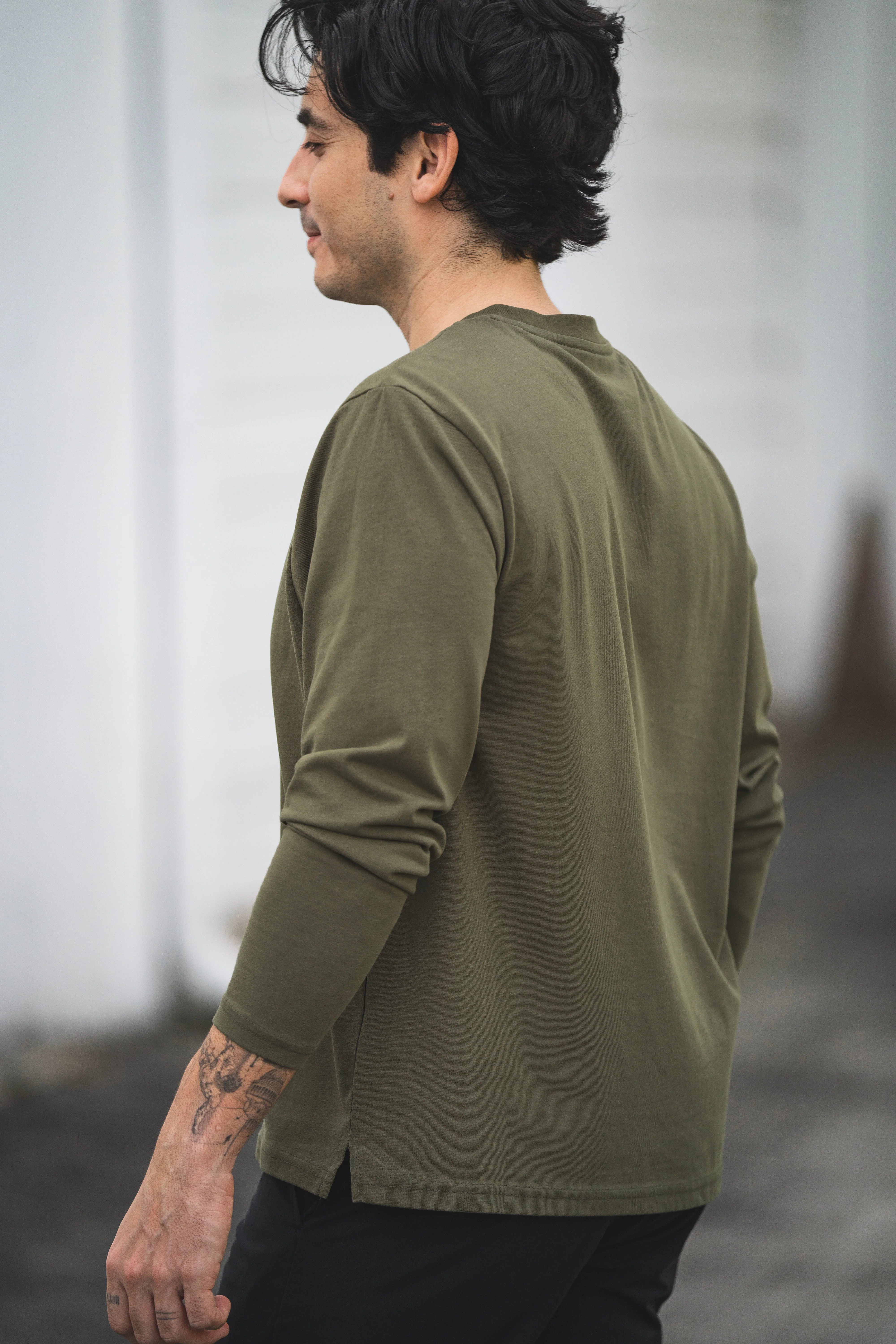 Long Sleeve Core T-Shirt Olive - Image 6