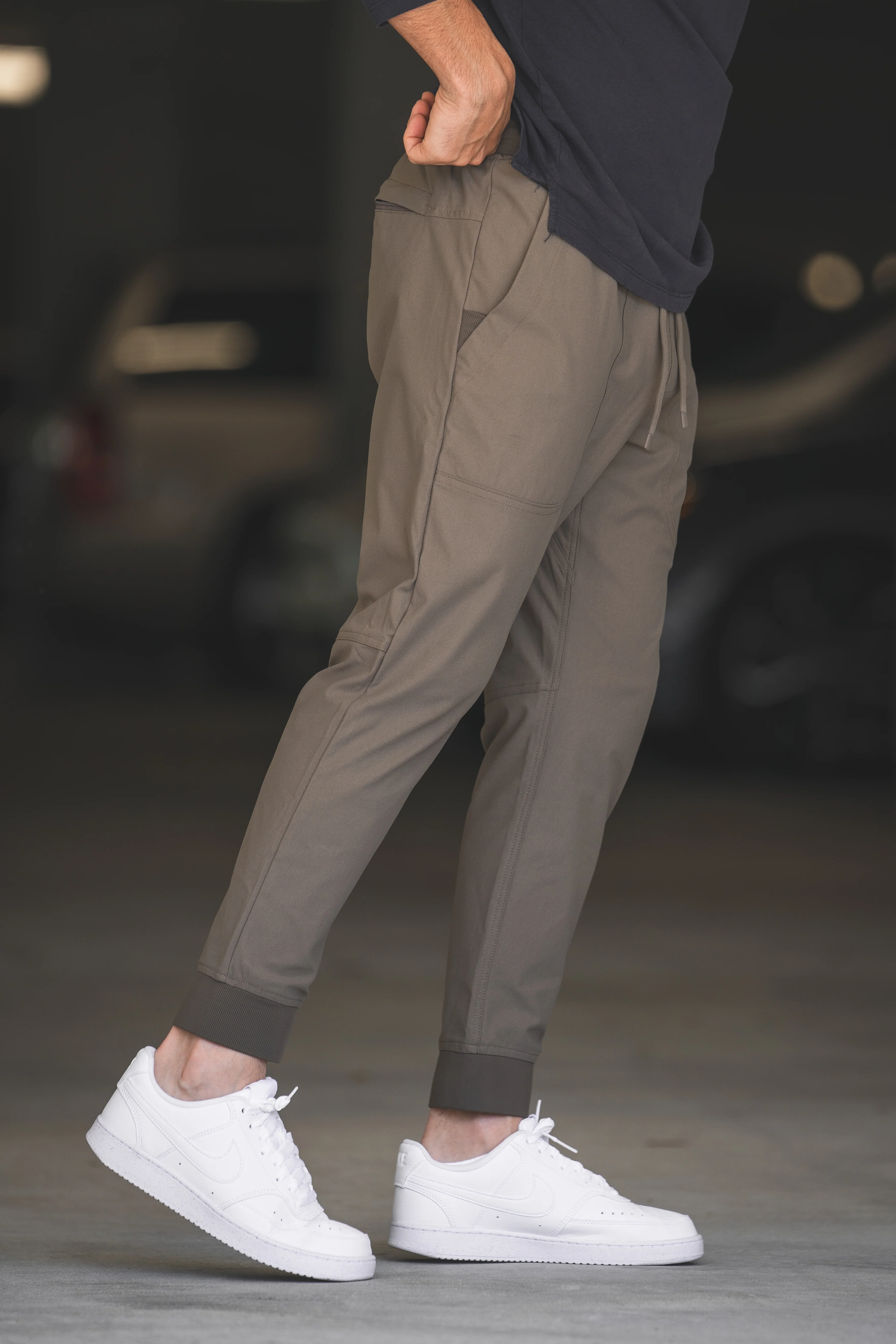 Pace Performance Jogger Taupe - Image 5