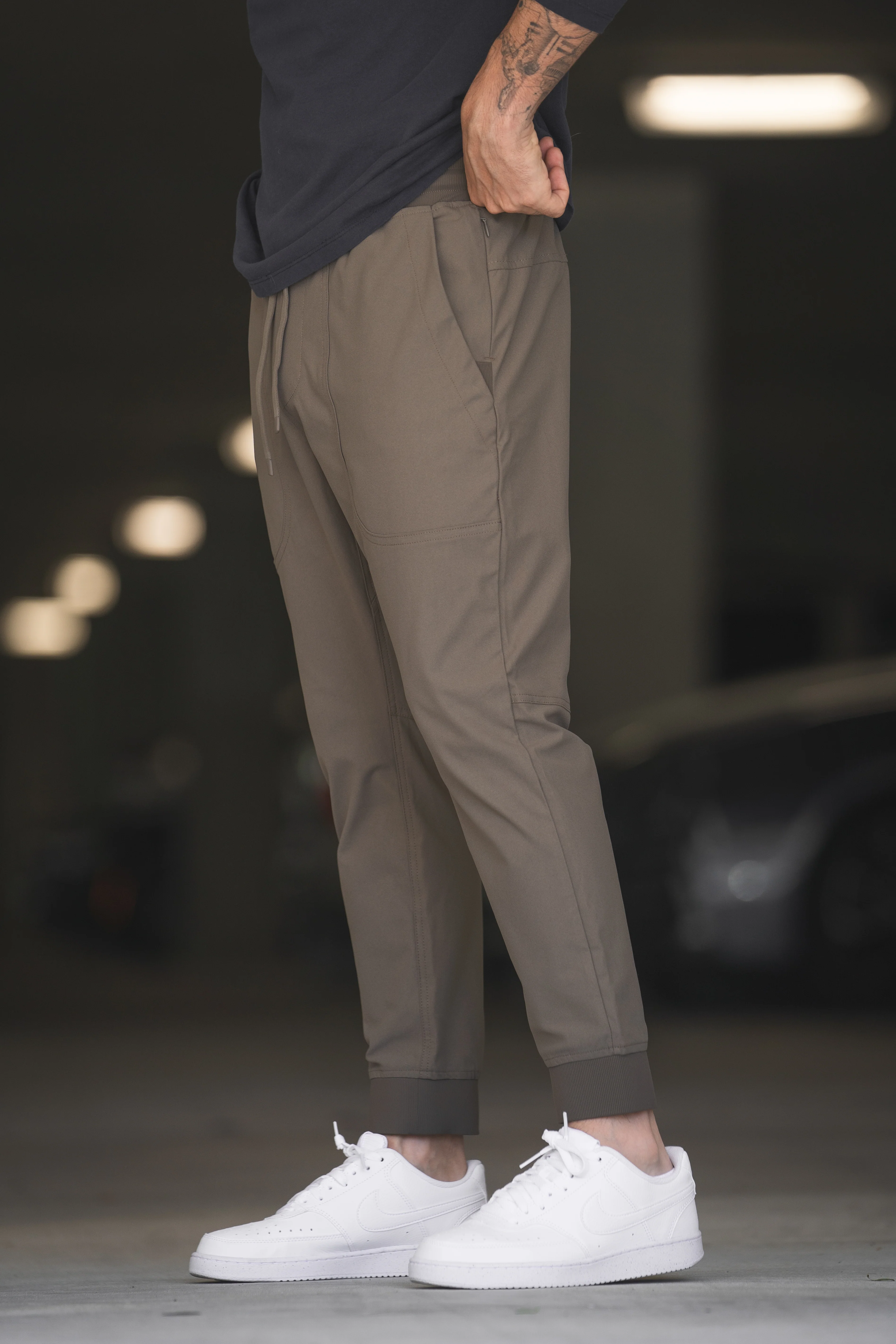 Pace Performance Jogger Taupe - Image 6