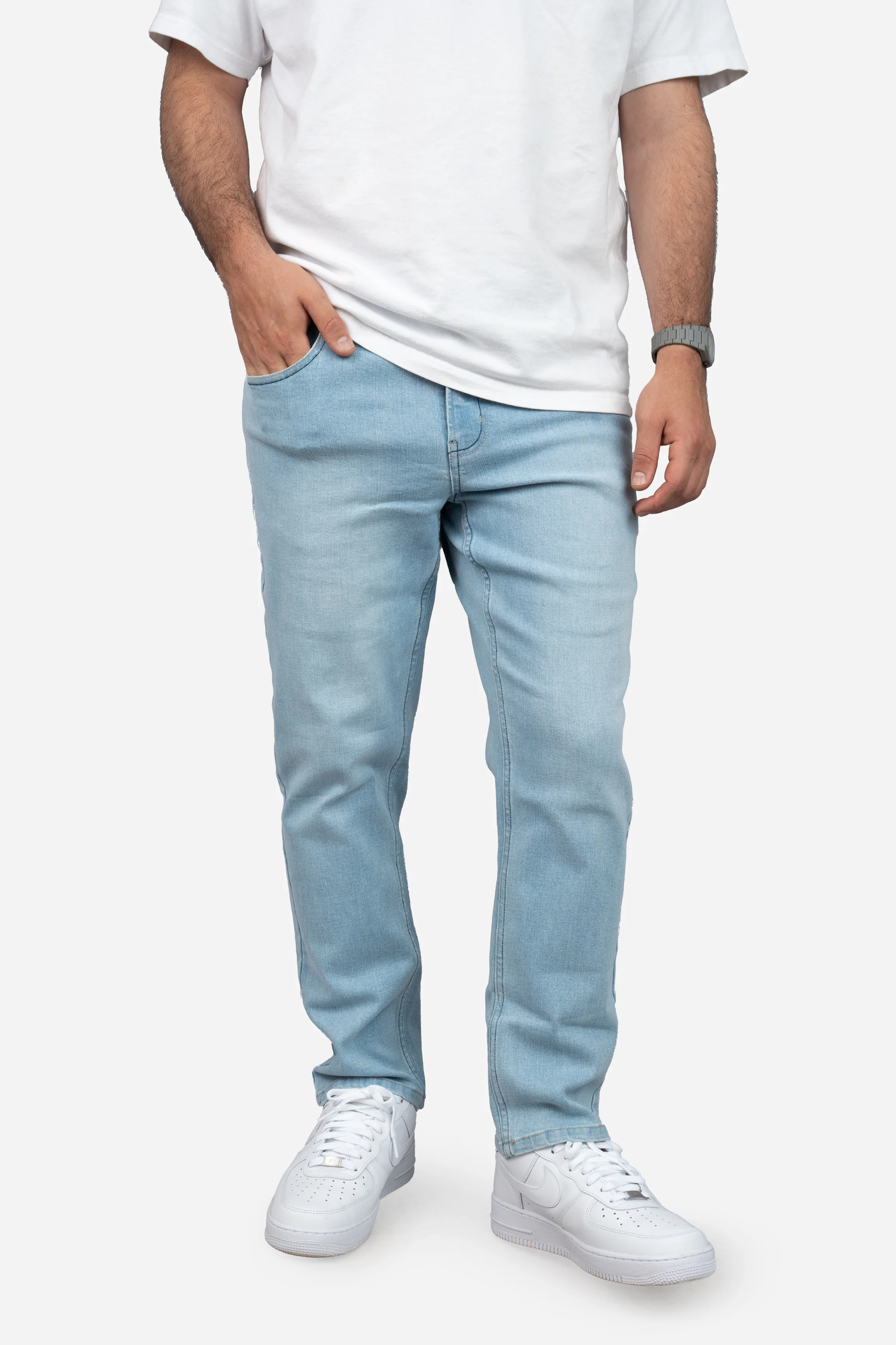 Straight Fit Stretch Jeans Light Wash - Image 10