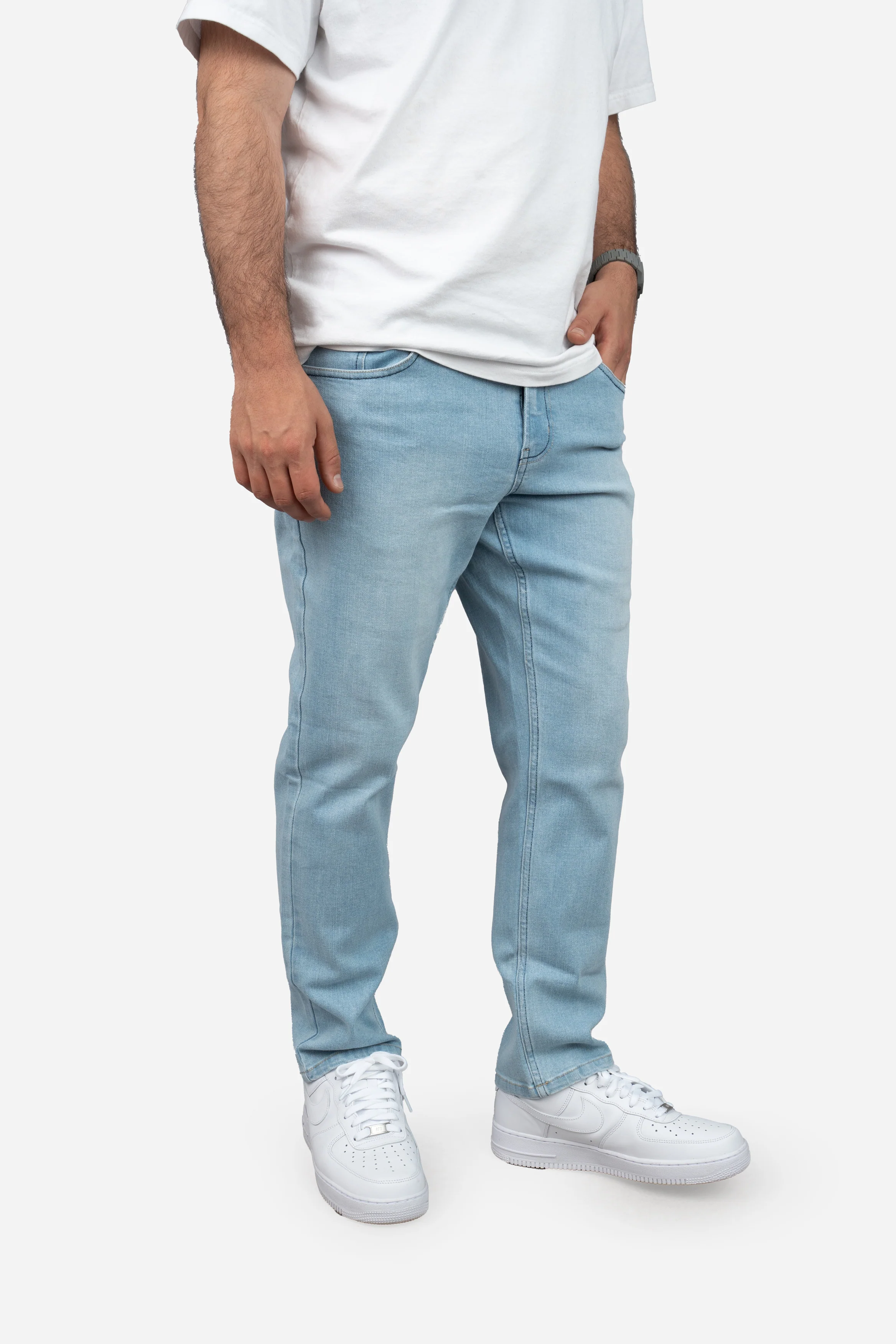 Straight Fit Stretch Jeans Light Wash - Image 15